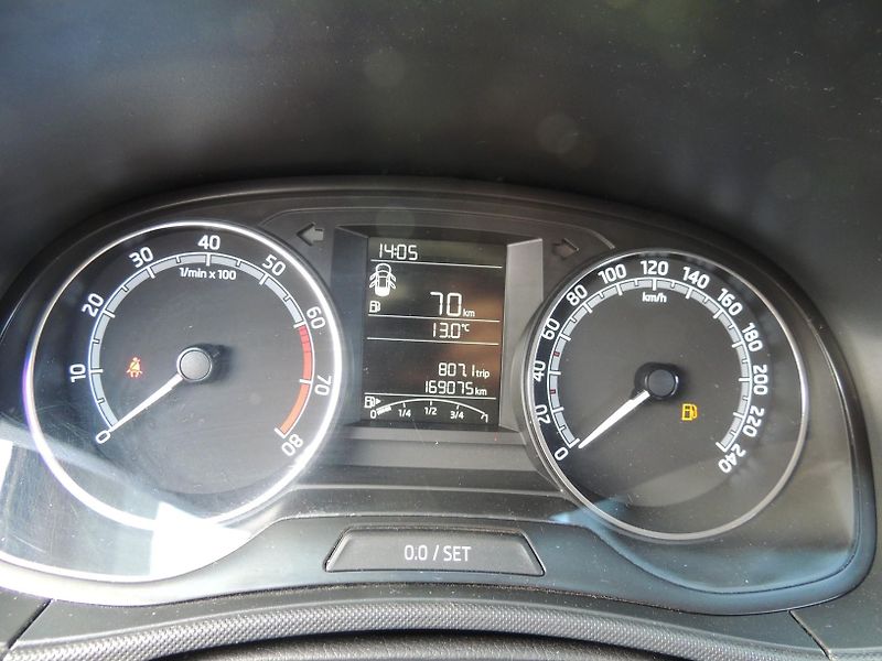 Škoda Fabia (2020) 1.0i,44kw,AMB,ČR,1maj.-21%DPH - fotka 28 z 46