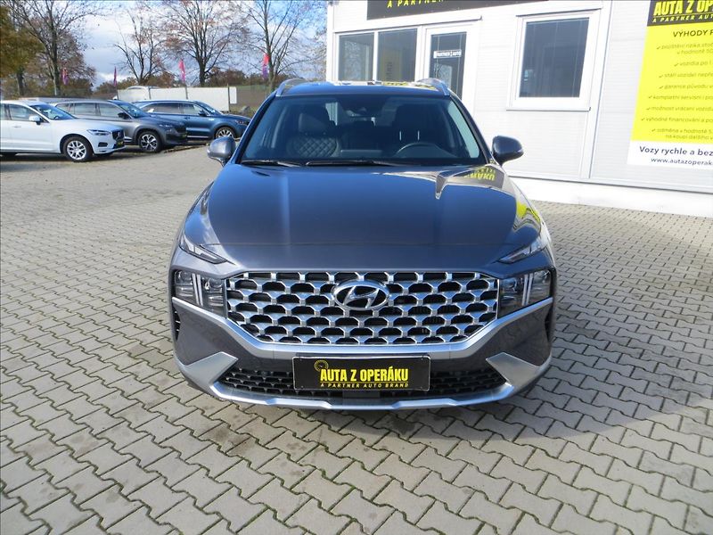 Hyundai Santa Fe 2,2 CRDi Smart 4x4 DCT 142kW - fotka 2 z 28