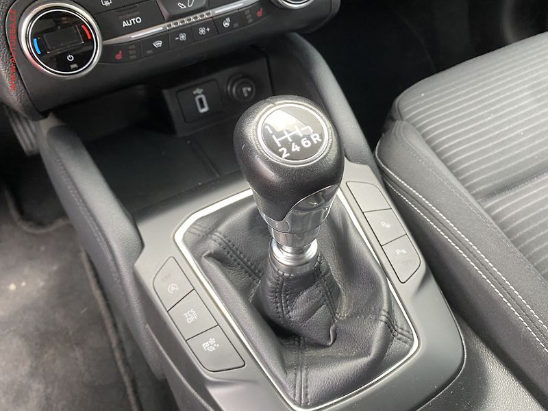 Ford Focus (2018) 1.0EB, Titanium, TZ - fotka 16 z 18
