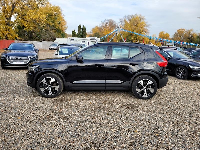 Volvo XC40 0,0 twin plus 300kw 78kWH 4x4 - fotka 3 z 49