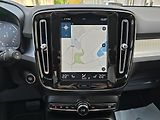 Volvo XC40 - náhled 14