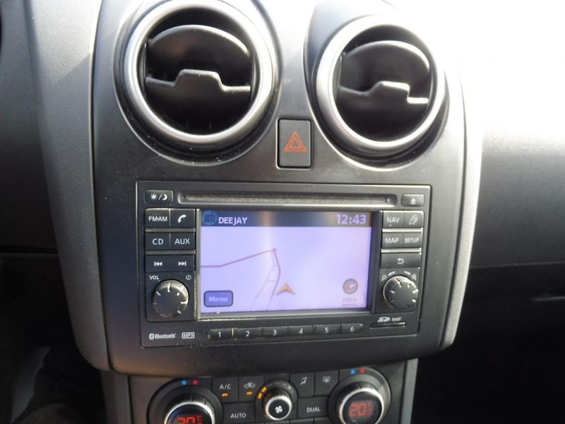 Nissan Qashqai 1.5DCi 110PS NAVI STK TOP STAV - fotka 178 z 189