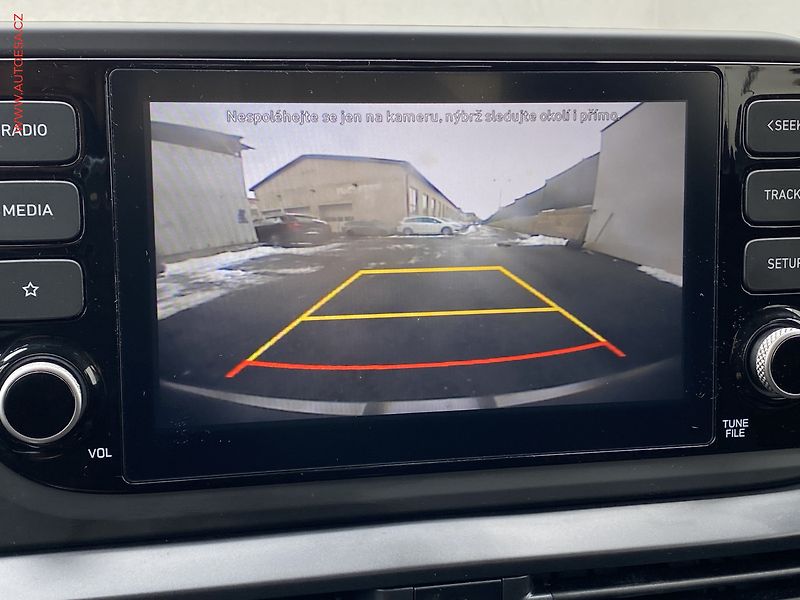 Hyundai i20 (2023) 1.0 T-GDi, 1.maj,ČR, Smart - fotka 18 z 21