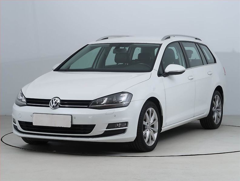 Volkswagen Golf (2015) Highline 2.0 TDI, Automat - fotka 2 z 20