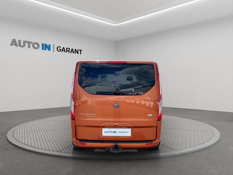 Ford Tourneo Custom (2021) TITANIUM L2 2.0 Ecoblue 136kW, - fotka 6 z 22