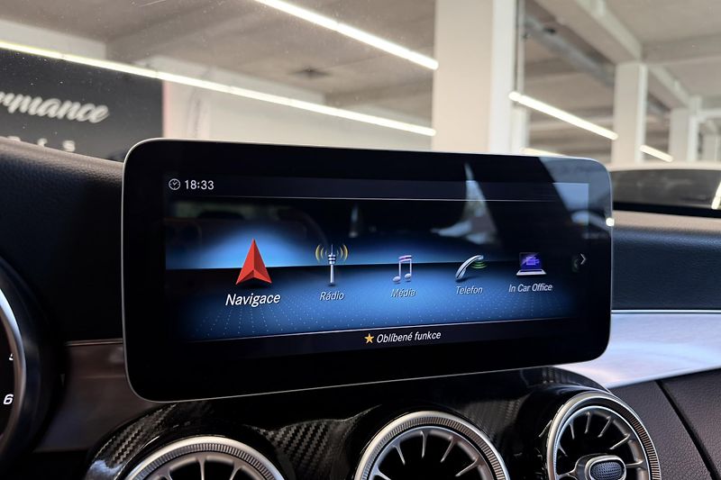 Mercedes-Benz Třídy C (2020) C 220d 4Matic AMG Line - fotka 53 z 81