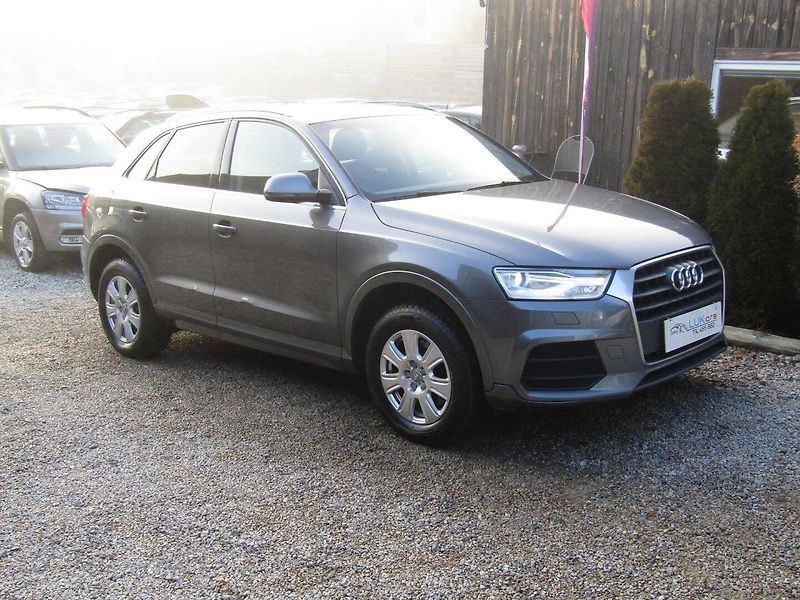 Audi Q3 (2016) 1.4 TFSI 110kW - fotka 7 z 44
