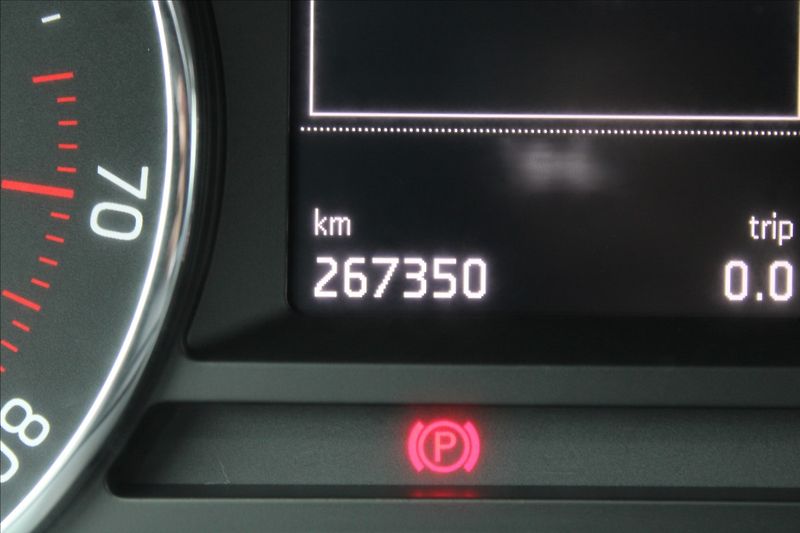 Škoda Octavia 1,2 TSI  NOVÉ V ČR,VÝHŘEVY - fotka 9 z 23