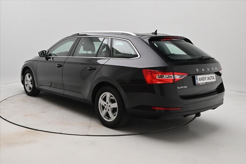 Škoda Superb 2,0 TDI 110kW DSG Style Záruka - fotka 7 z 24