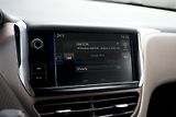 Peugeot 2008 (2015) BlueHDI Allure - tažné - náhled 12