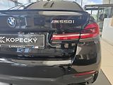 BMW Řada 5 M550i xDrive - náhled 8