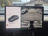 Tesla Model Y RWD 220kw TZ SOH 93,6 % - náhled 32
