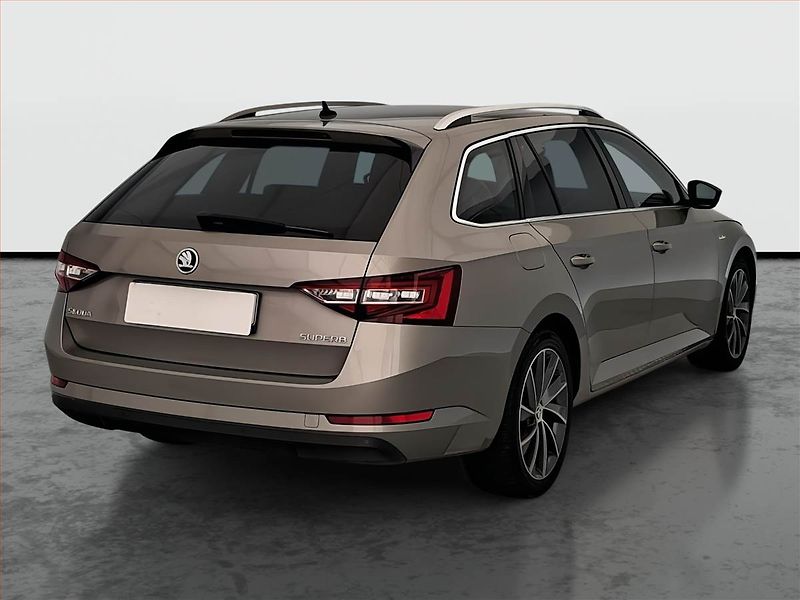 Škoda Superb (2016) Laurin&Klement 2.0 TDI - fotka 5 z 19