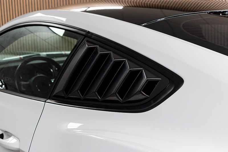Ford Mustang RS 3.7 V6 227kW *ROUSH*KAMERA* - fotka 36 z 42