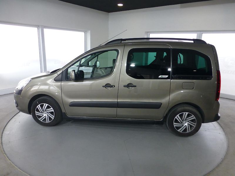 Citroën Berlingo (2018) 1,6i-88KW*KAMERA*ALU**PŮVOD ČR - fotka 8 z 22