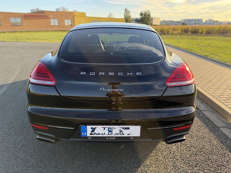 Porsche Panamera 3.0 DIESEL BOSE NAVI KAMERA - fotka 4 z 29