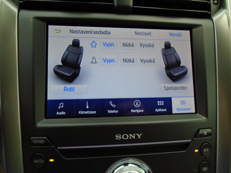 Ford Mondeo 2.0HYBRID 187PS VIGNALE ecvT - fotka 24 z 41
