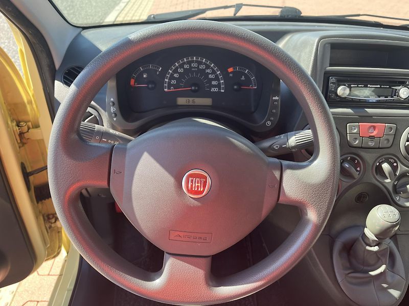Fiat Panda 1.1 Active - fotka 20 z 26