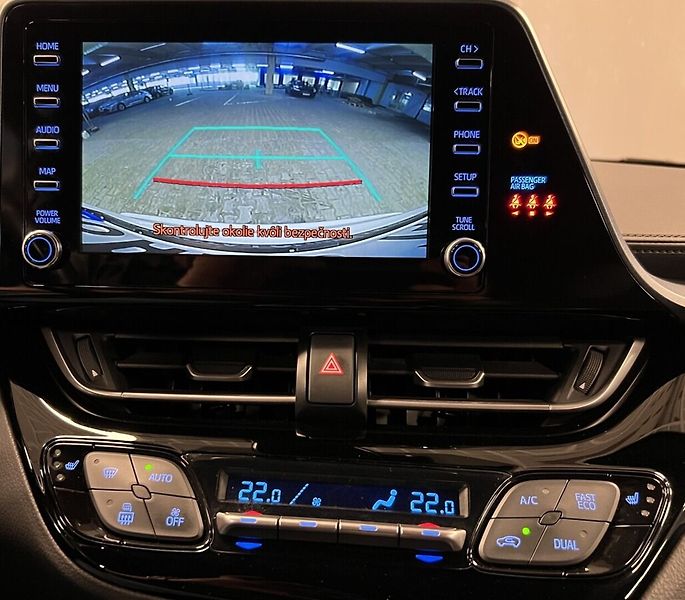 Toyota C-HR 1.8 Hybrid AT SELECTION - fotka 6 z 17