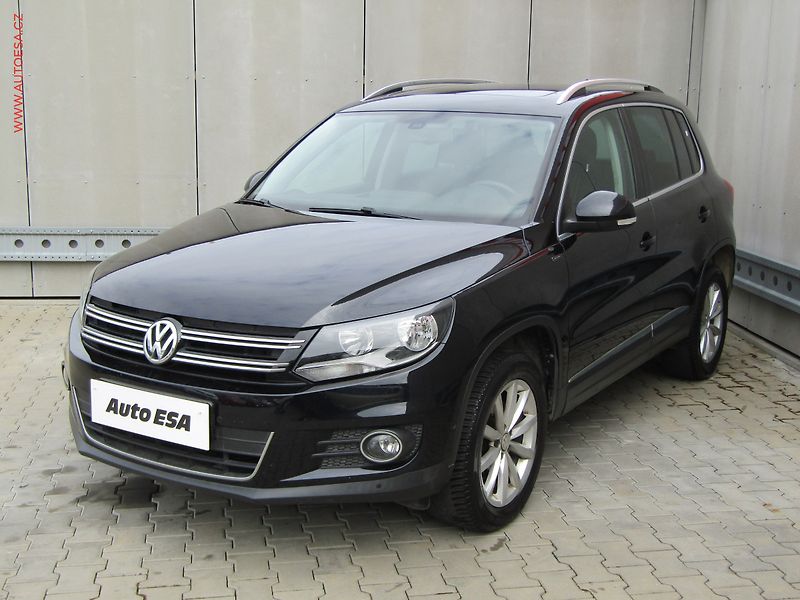 Volkswagen Tiguan (2015) 2.0 TDi 4x4, Lounge, DSG - fotka 3 z 20