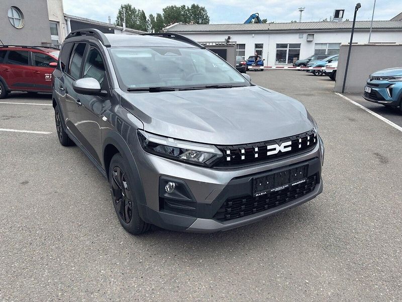 Dacia Jogger (2026) Expression TCe 110 7 míst - fotka 7 z 11