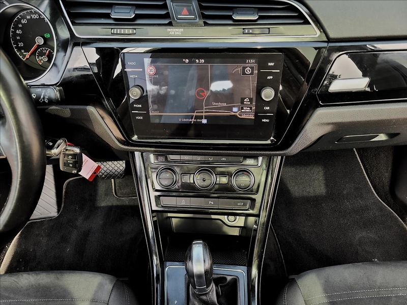 Volkswagen Touran 1,5 Již není k dispozici - fotka 34 z 50