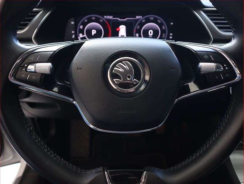 Škoda Superb (2020) 2.0 TDI - fotka 22 z 23