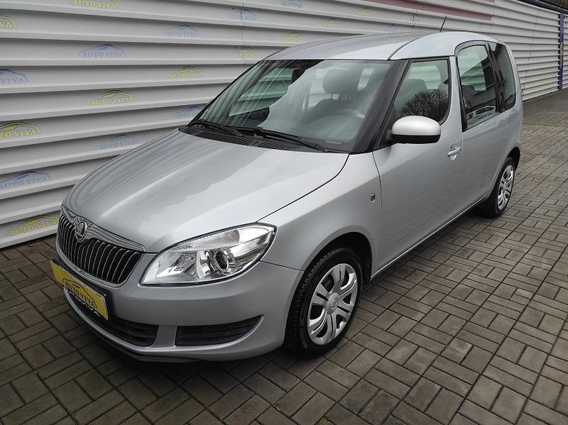 Škoda Roomster 1,2TSi 63kW, Klima, Tažné - fotka 2 z 18