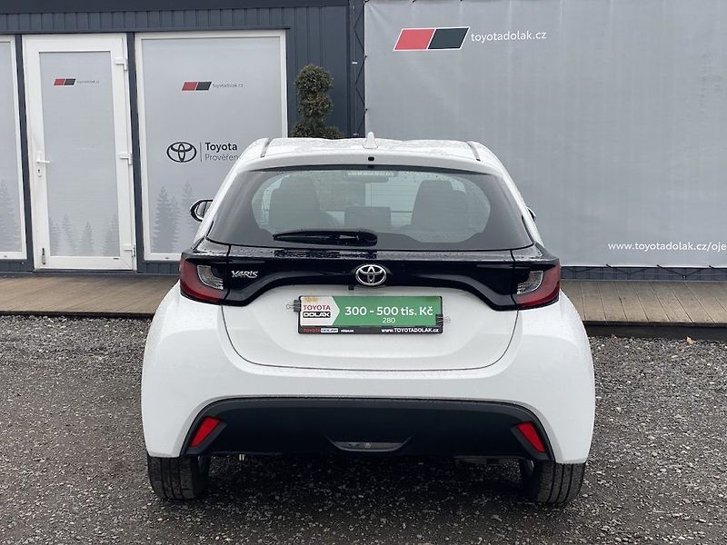 Toyota Yaris 1.5i, ČR-1m, ComTech, záruka - fotka 6 z 31