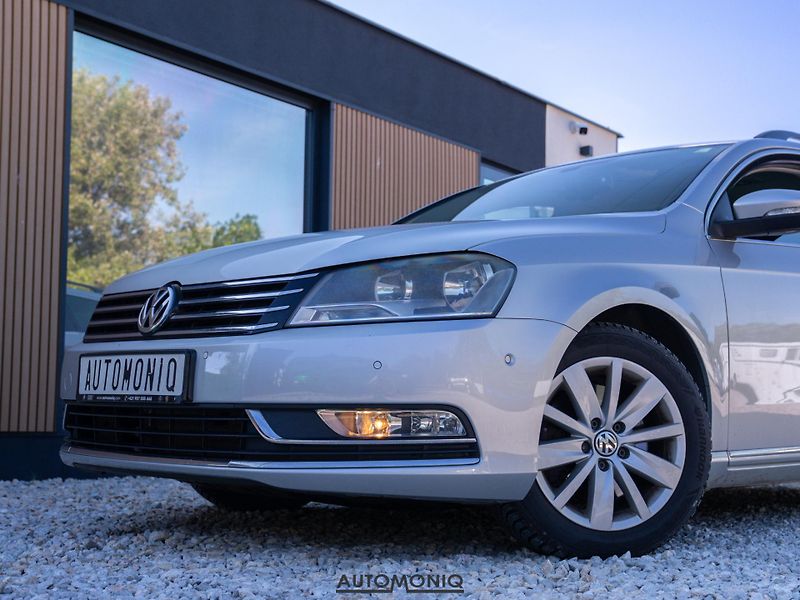 Volkswagen Passat Variant (2012) 1.6 TDI Servis, Výhrev s. - fotka 12 z 16