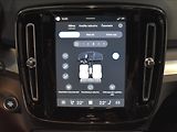 Volvo XC40 (2026) 2,0 B4  Plus Black Edition - náhled 22