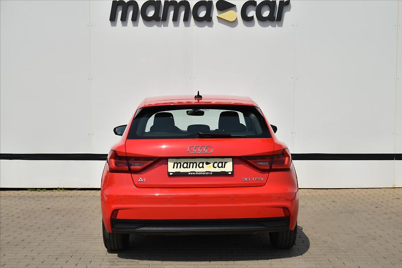Audi A1 1.0 TFSI 85kW DPH ČR SERVIS.KN - fotka 6 z 23