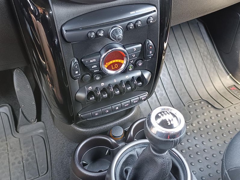 Mini Countryman 1.6D 82kW 4X4 ČR 1.MAJITEL DPH - fotka 26 z 32