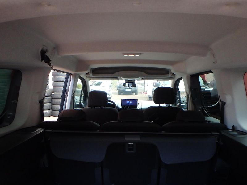 Toyota ProAce City Verso Family 1.5 d 130-Long,8aut. - fotka 23 z 23