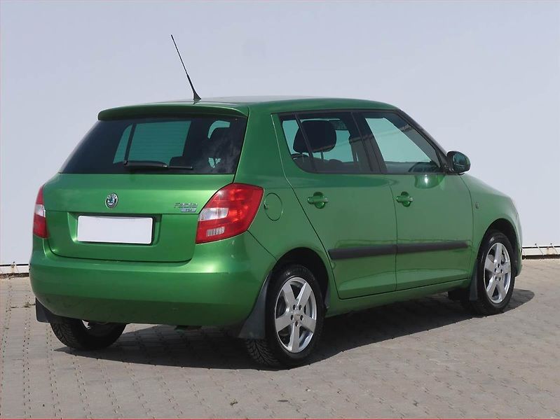 Škoda Fabia (2010) 1.2 TSI, Serv.kniha, Tempomat - fotka 5 z 15