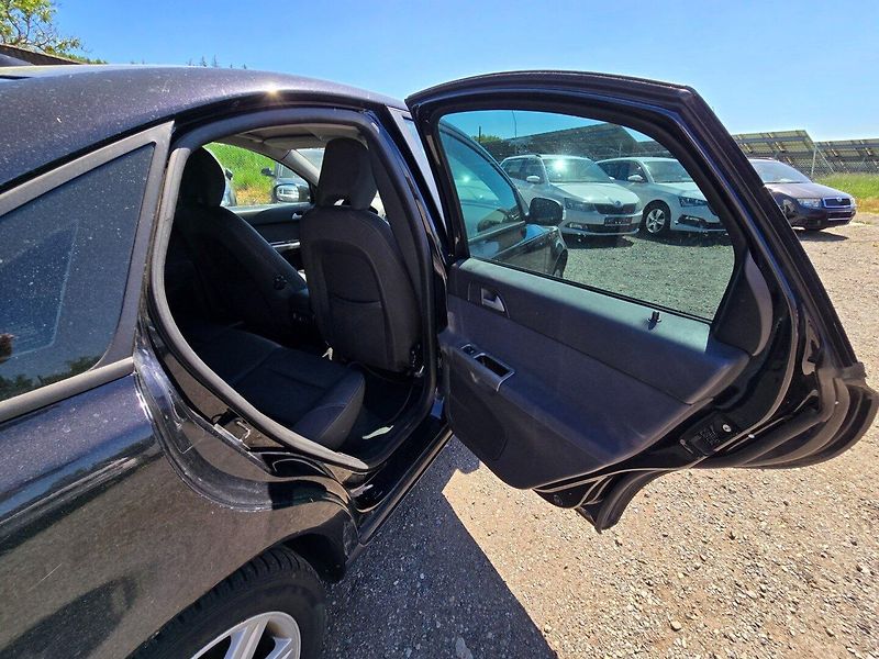 Volvo S40 (2007) 2.0D 100KW,nové CZ 1.majitel - fotka 18 z 24