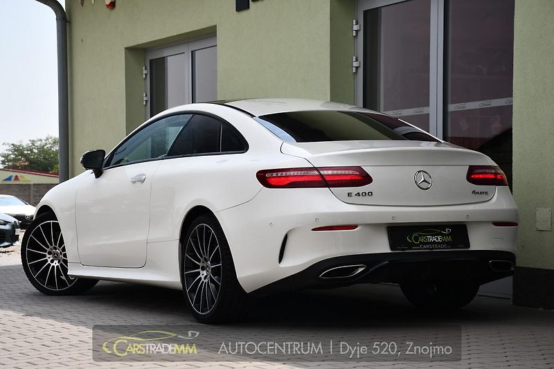 Mercedes-Benz Třídy E 400 4MATIC AMG ACC ČR HUD - fotka 3 z 53
