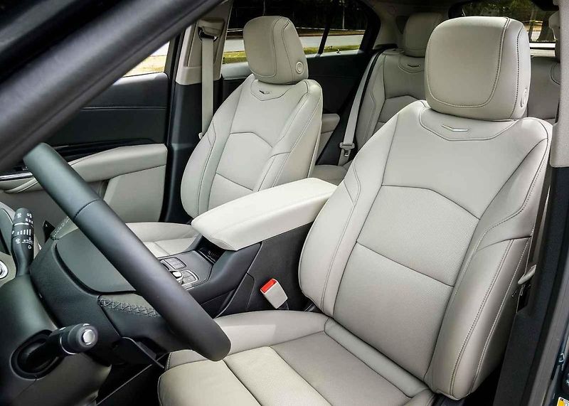 Cadillac XT 4