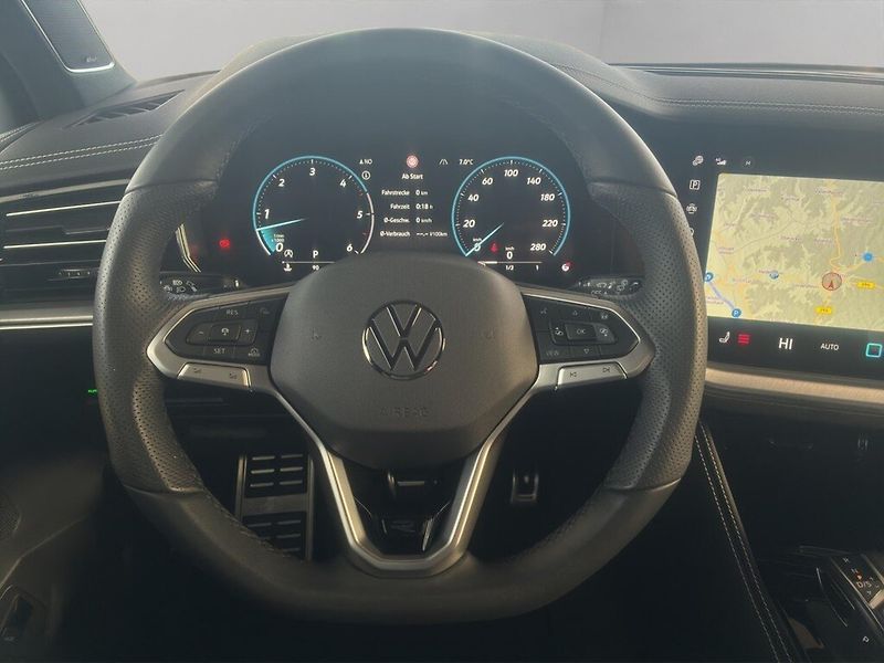 Volkswagen Touareg TDI 210kW R-Line Taž ACC Venti - fotka 12 z 14