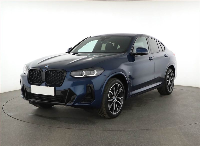 BMW X4 (2025) xDrive20i, Výhřev, Navi - fotka 2 z 19
