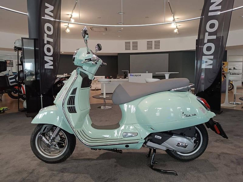 Vespa GTS 125 (2026) Verde Amabile E5+ - fotka 10 z 15