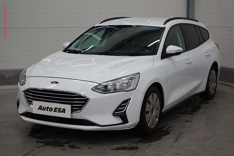 Ford Focus (2018) 1.5 TDCi, ČR, autoAC - fotka 3 z 22