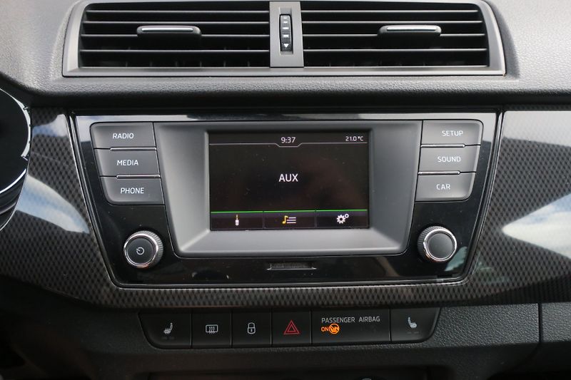Škoda Fabia (2016) 1.2TSi Monte Carlo ČR - fotka 27 z 50