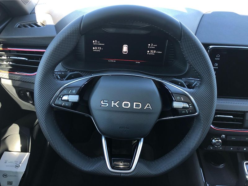 Škoda Scala 1,0 TSI - fotka 17 z 30