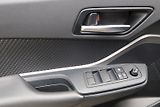 Toyota C-HR (2023) Comfort Business 1,8  Hybrid e - náhled 15