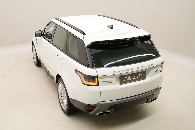 Land Rover Range Rover Sport 3.0 TDV6 HSE AWD AUT - fotka 17 z 46