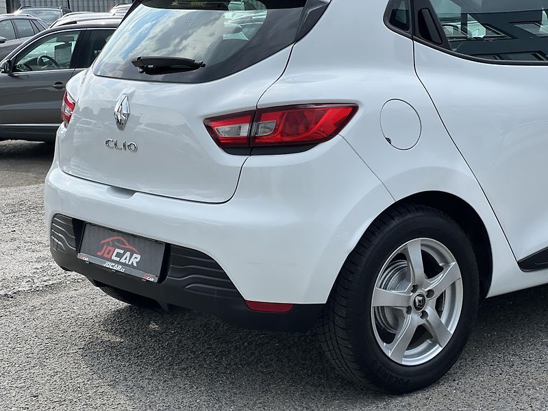 Renault Clio 1.2i 16v NAVI KLIMA PŮVOD ČR - fotka 39 z 39