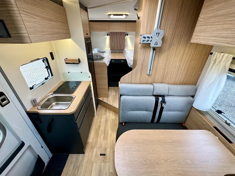 Pilote (2025) P650GJ Expression *REZERVACE* - fotka 14 z 30