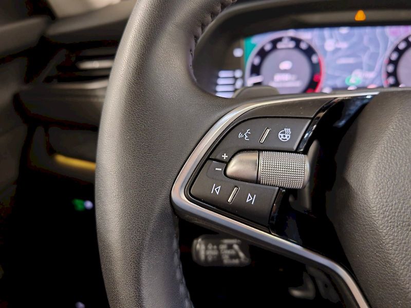 Škoda Octavia (2025) 1.5 TSI 110 kW DSG Exclusive S - fotka 8 z 32