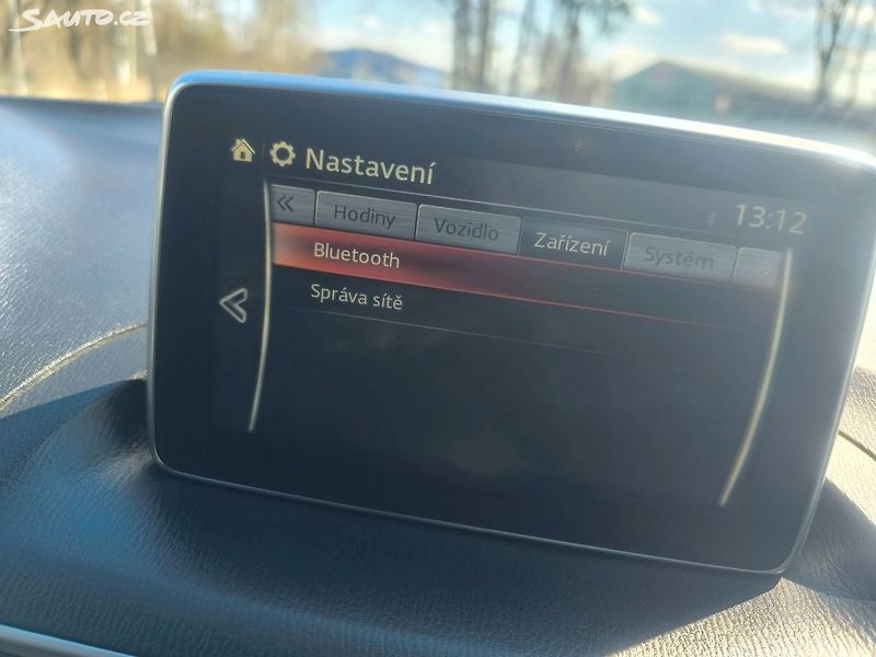 Mazda 3 2,0i,KRÁSNÁ,70KM,SERVISKA,1MAJ - fotka 13 z 25